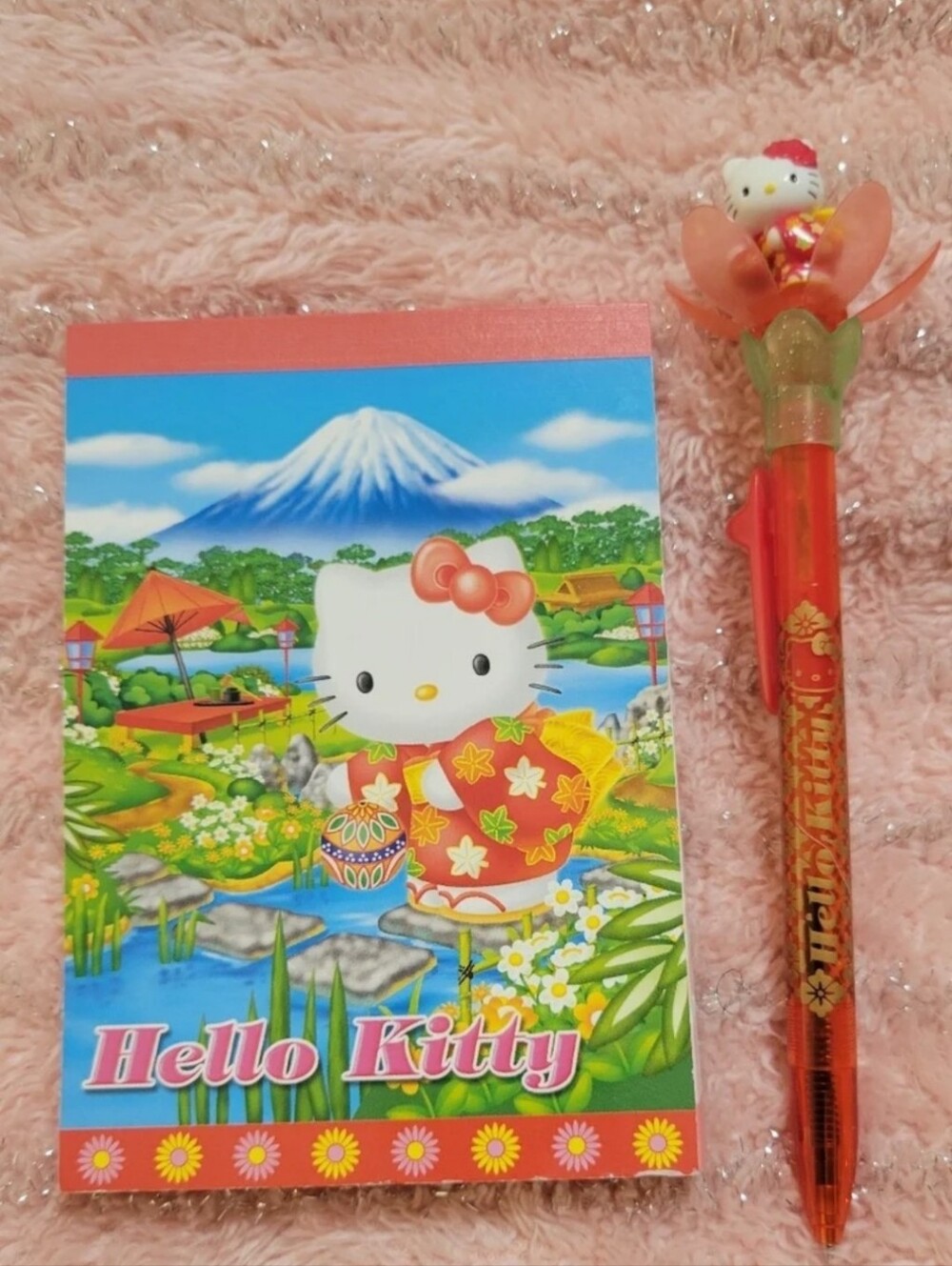 Hello Kitty Red Kimono Flowee Blossom Pen & Mini Notepad Set